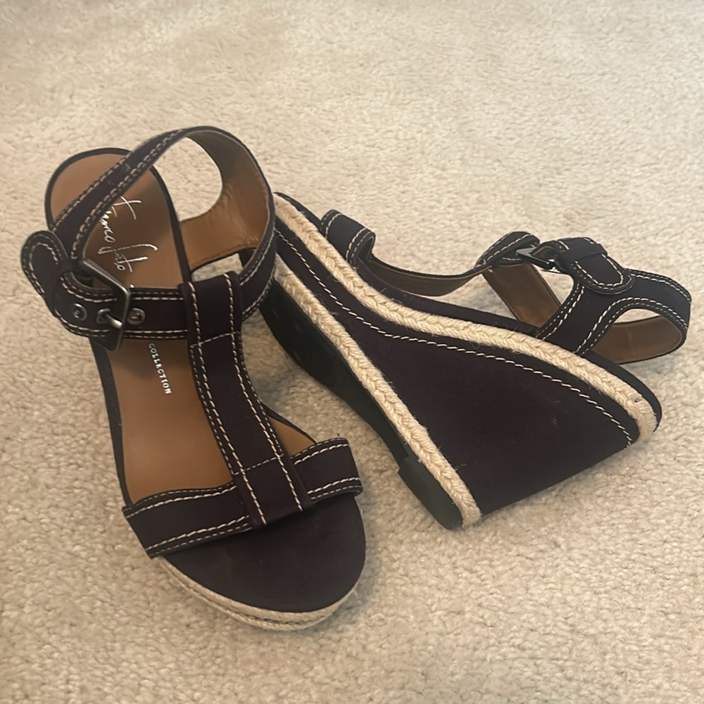 Franco Sarto Ambrosia Wedge Sandal, size 6. Black fabric with white stitching.
